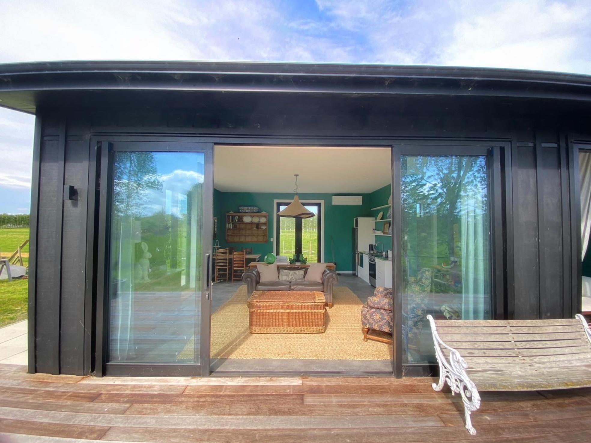 Stablehouse Garden Shed Villa Masterton Bagian luar foto